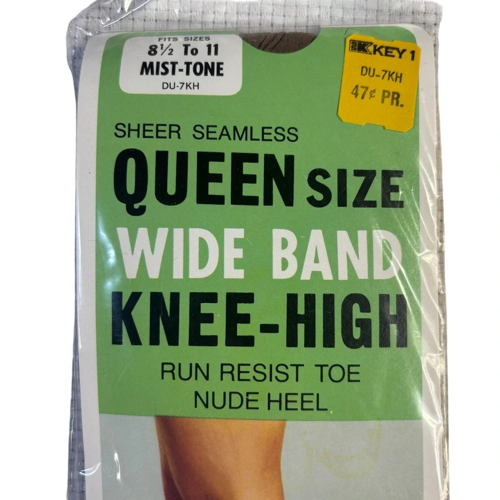 Kmart Queen Size Wide Band Knee High Stockings Mist-Tone 5 Pairs USA K-375 VTG
